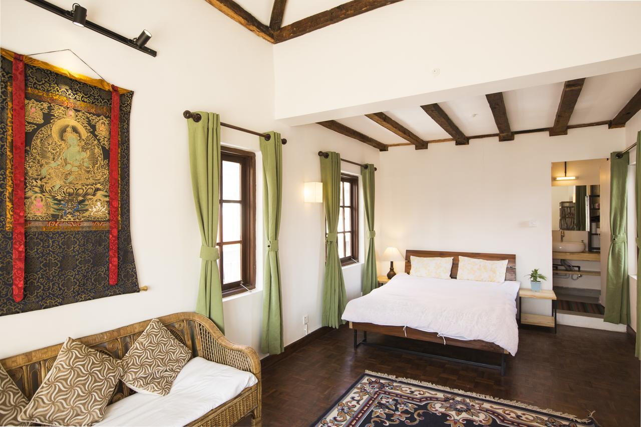 Patansquared Bed and Breakfast Buitenkant foto