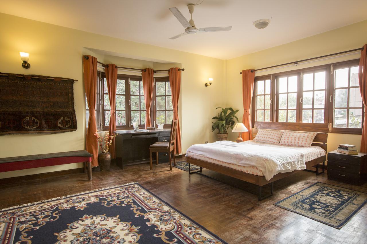Patansquared Bed and Breakfast Buitenkant foto