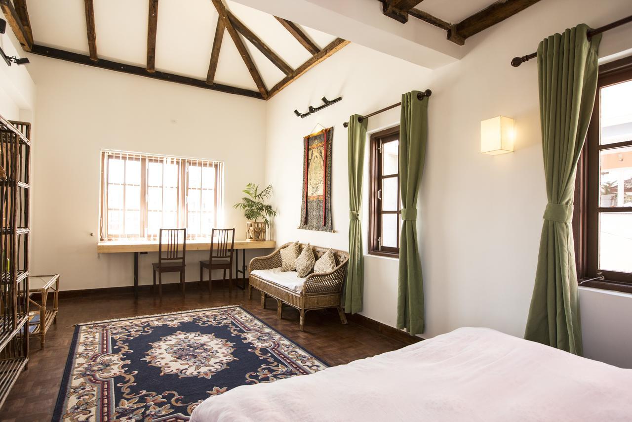Patansquared Bed and Breakfast Buitenkant foto