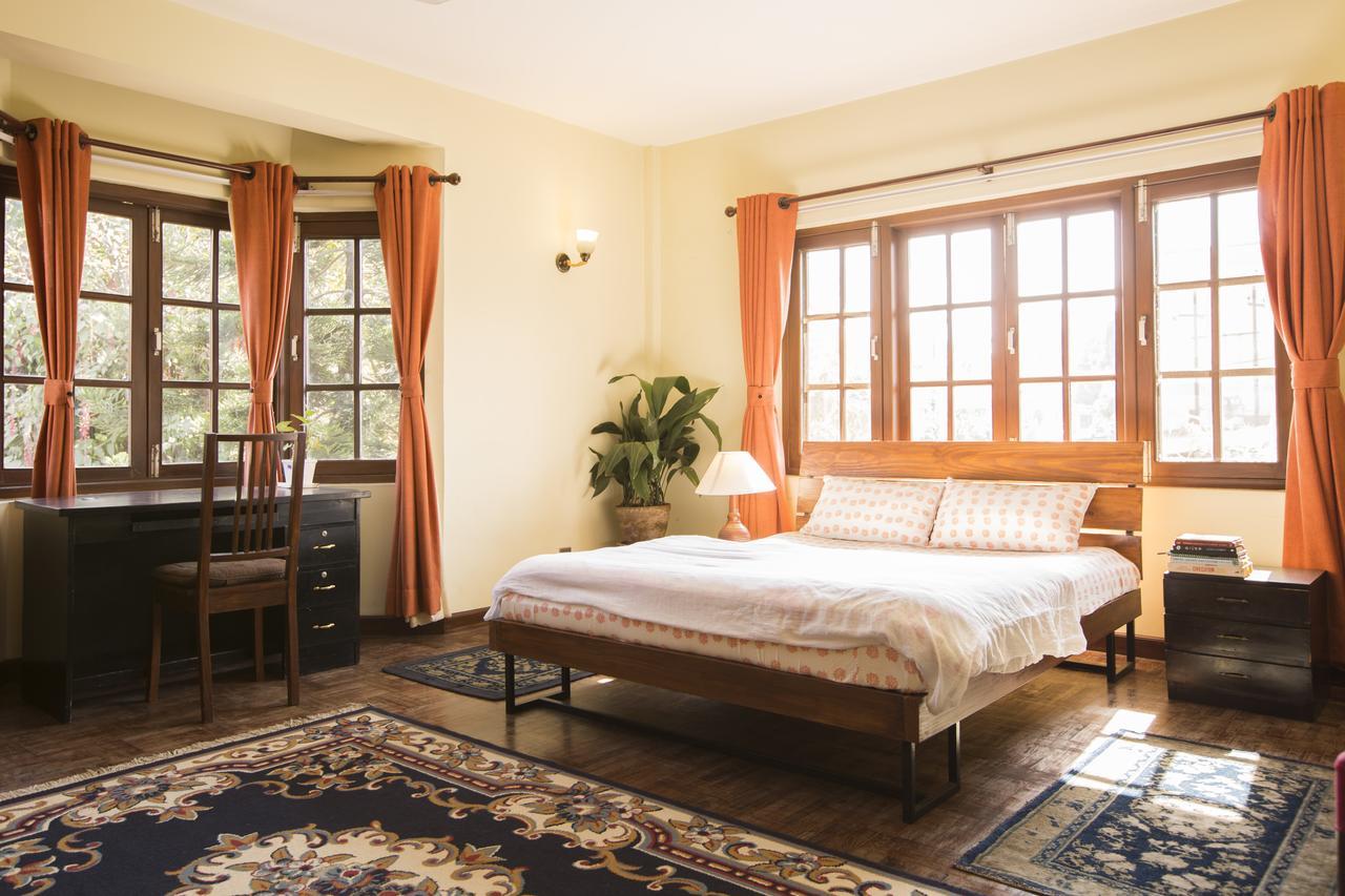 Patansquared Bed and Breakfast Buitenkant foto