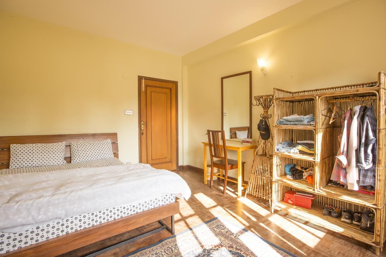Patansquared Bed and Breakfast Buitenkant foto